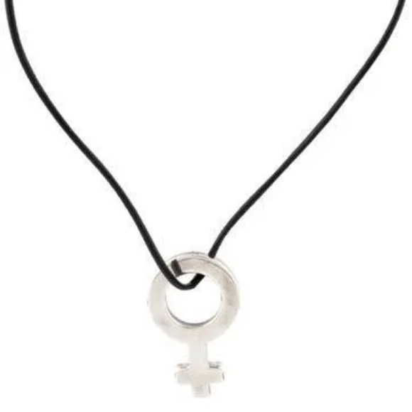 Gucci Gender Symbol Necklace - Picture 2 of 9